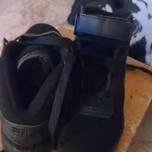 Never worn boys sneakers